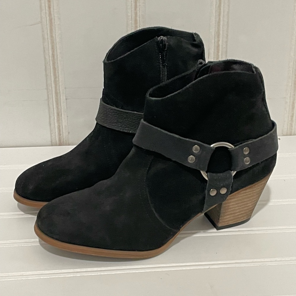 Firth Black suede ankle harness strap booties 625 - Picture 2 of 11